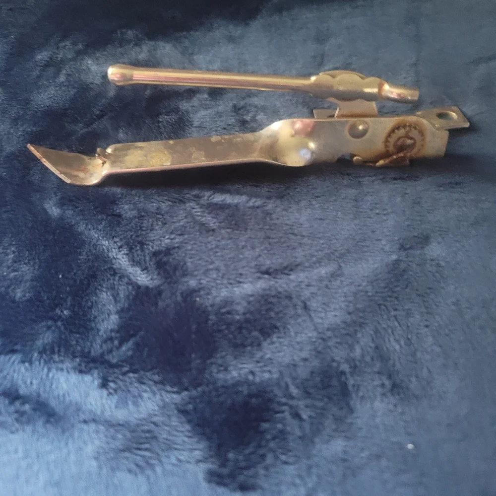 Gold Metal Can Opener # 884 EKCO